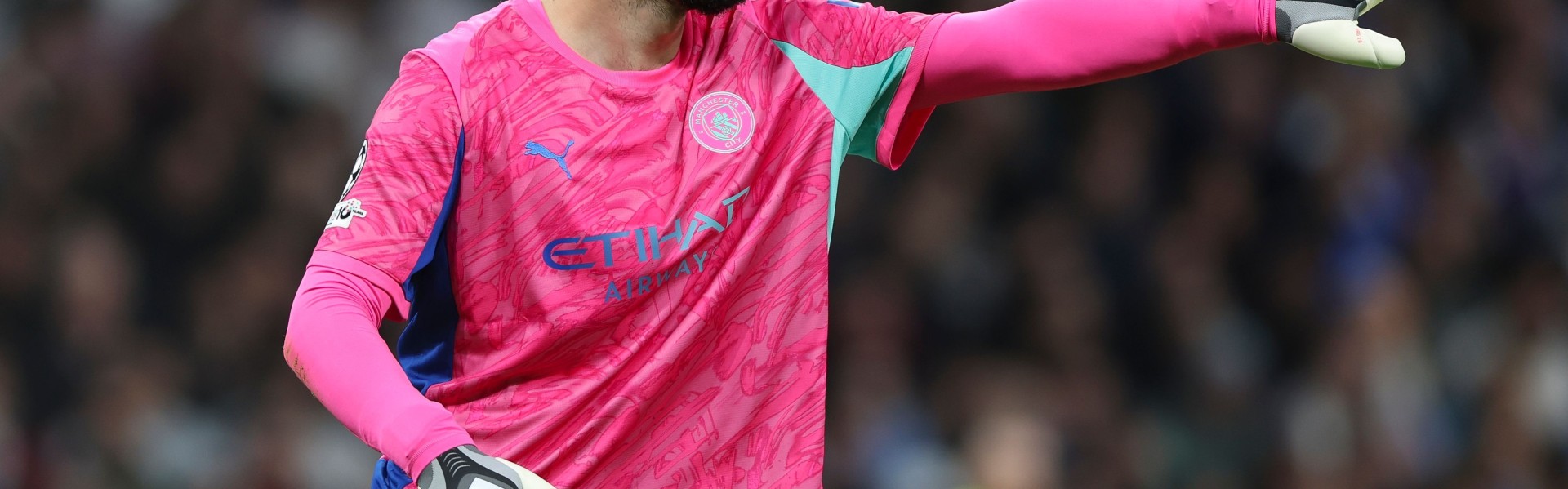 多纳鲁马谈逆转皇马：球场上无惧任何人，只有对对手的极大尊重