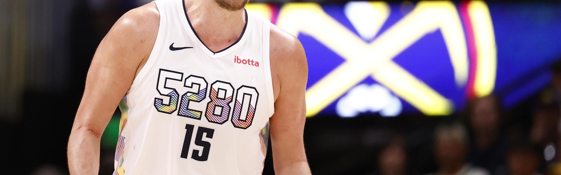 开云网页版-新世纪助攻数最多的中锋球员：约基奇共5383次，断档领先