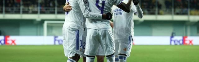 【欧冠】阿拉巴克罗斯本泽马破门 皇马3比0警长出线