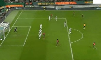 【欧预赛】葡萄牙2比0冰岛 B费破门五盾全胜收官