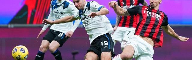 开云中国-从0比5到0比3进步了！输真蓝黑保半程冠军知足也！