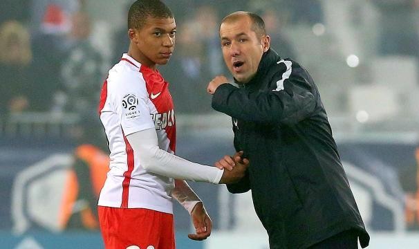 开云入口-在巴甲1年干伤了 带队成绩虽好 51岁雅尔丁想歇歇