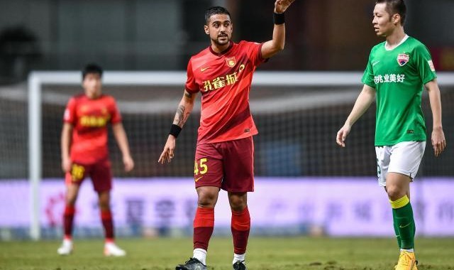 开云网页版-河北争议前锋详解水土不服：中日足球理念差异很大