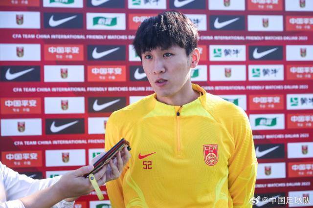 1696814502657082423.jpg 00244AjRly1hinwoe8e4sj61kw11x7pm02.jpg